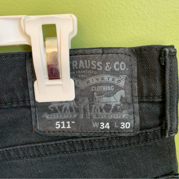 Men’s black Levi’s 501 - Picture 4 of 11
